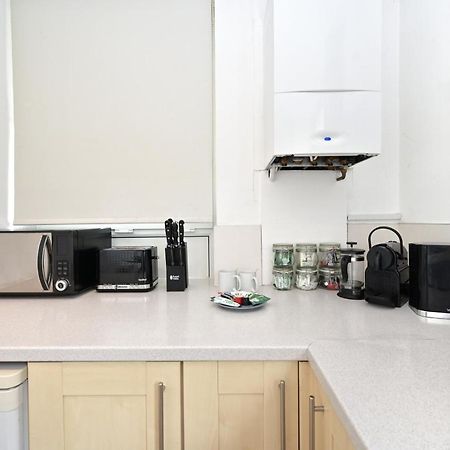 Nice Apartment - Great Portland St, Regents Pk, Euston London Exteriör bild